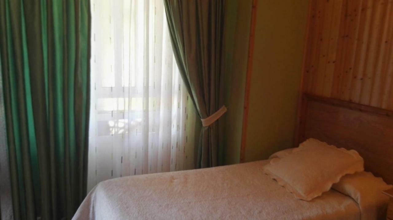Casa David Hotel Triacastela Ngoại thất bức ảnh